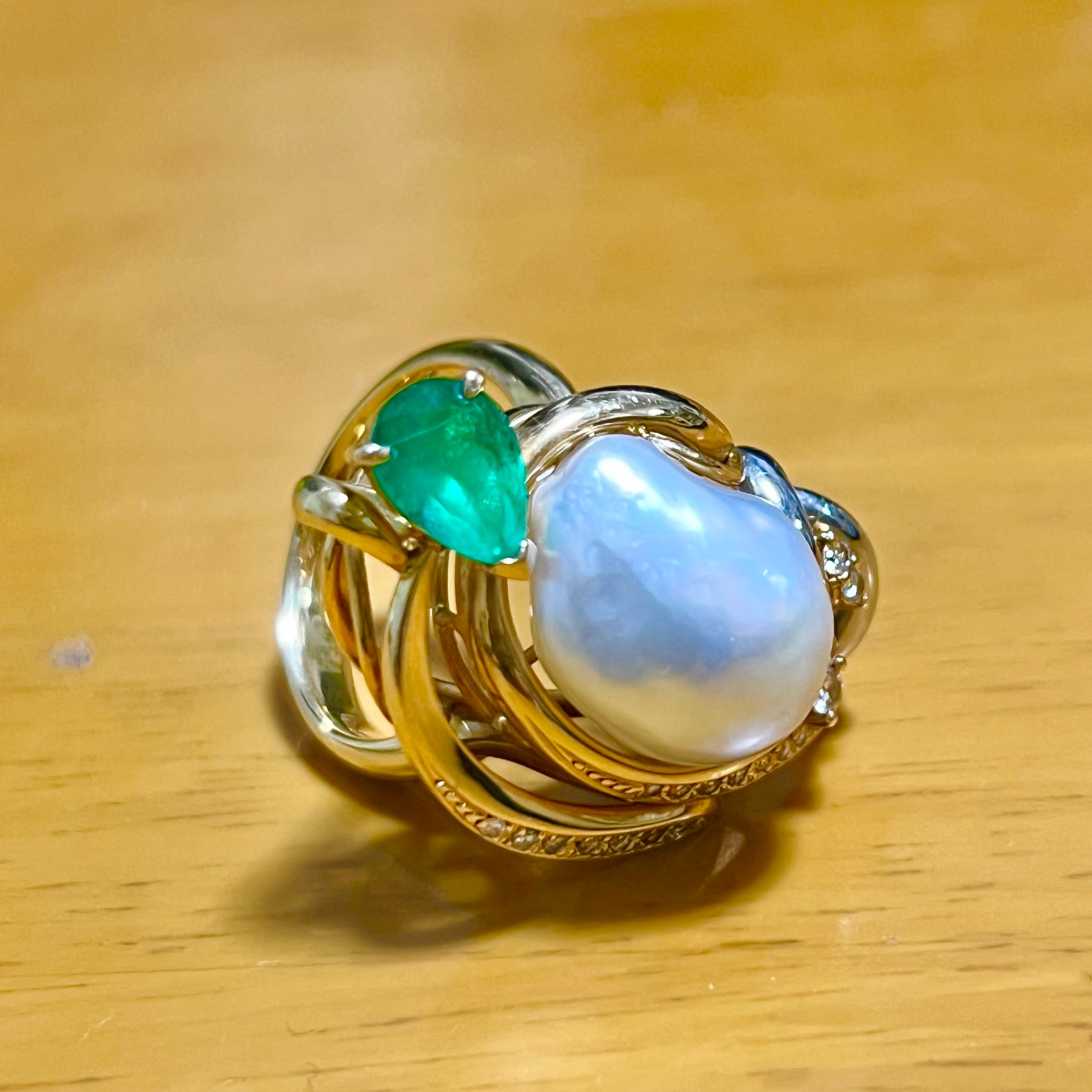 【佐久市の買取実績】金・プラチナコンビ ケシ真珠、エメラルド、ダイヤリングをお買取りしました|ブランドショップサンクス佐久店
